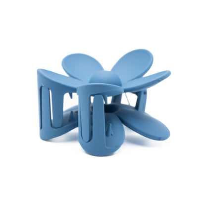 Pinza Flor Azul Rey