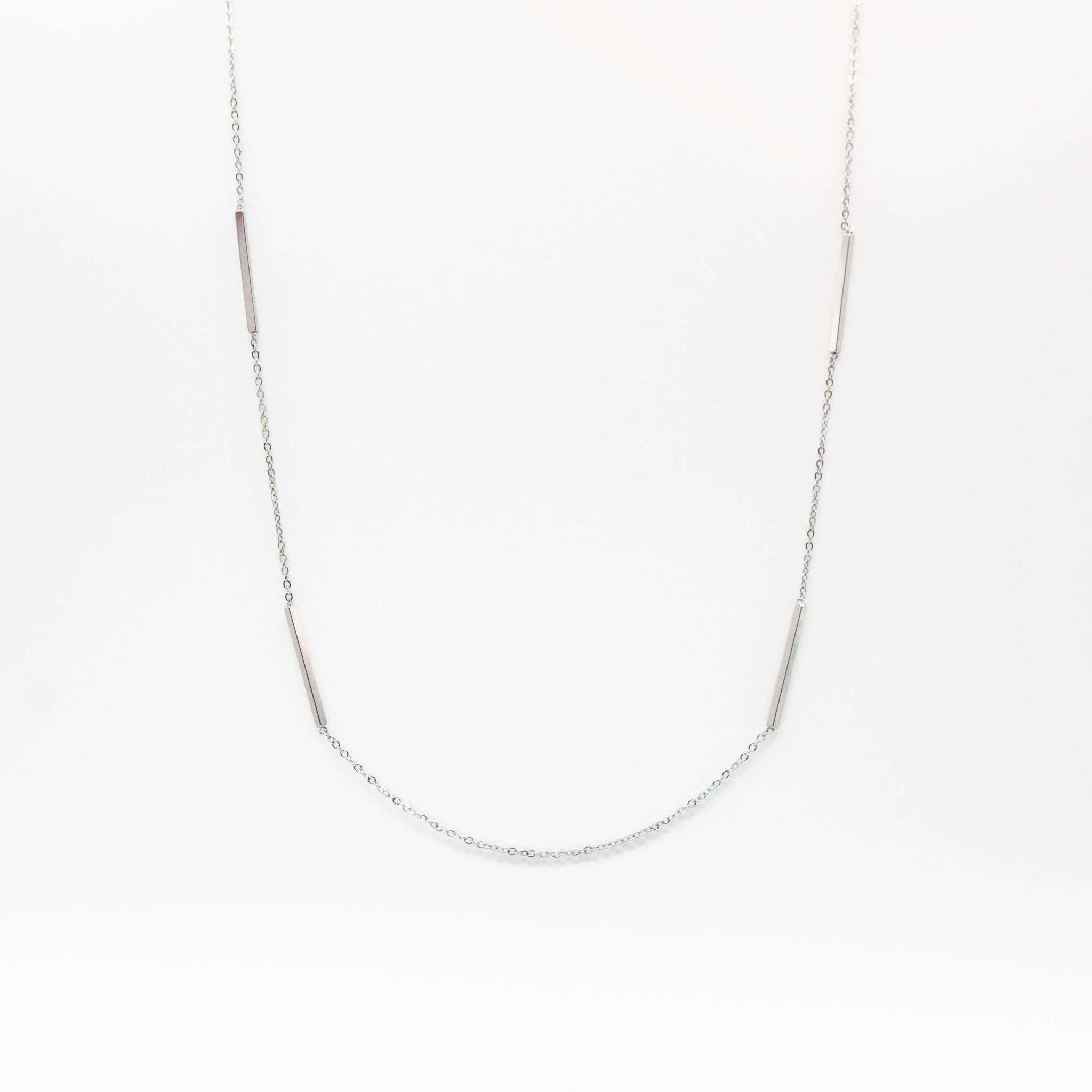 Collar Minimalista Metálico
