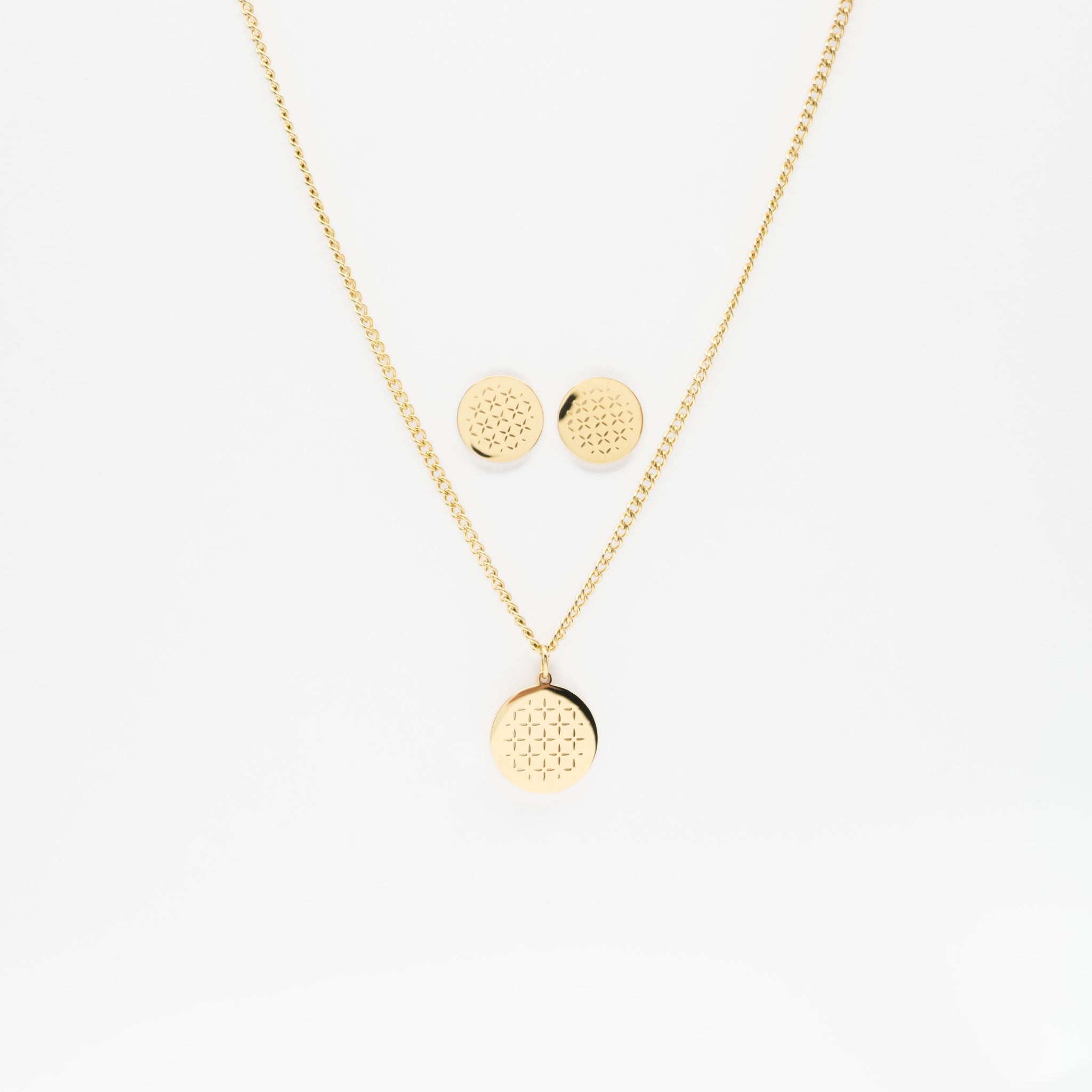 Set De Collar Y Aretes Con Diseño Calado