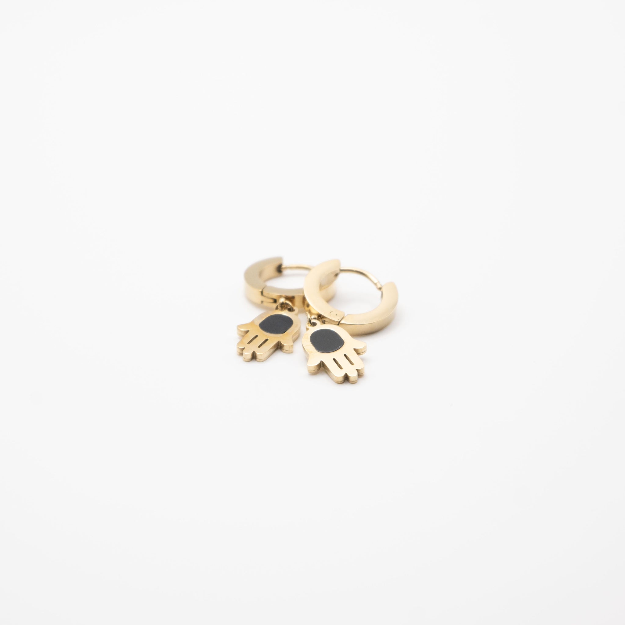 Aretes Con Dijes De Mano