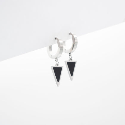 Aretes Triangulares Colgantes