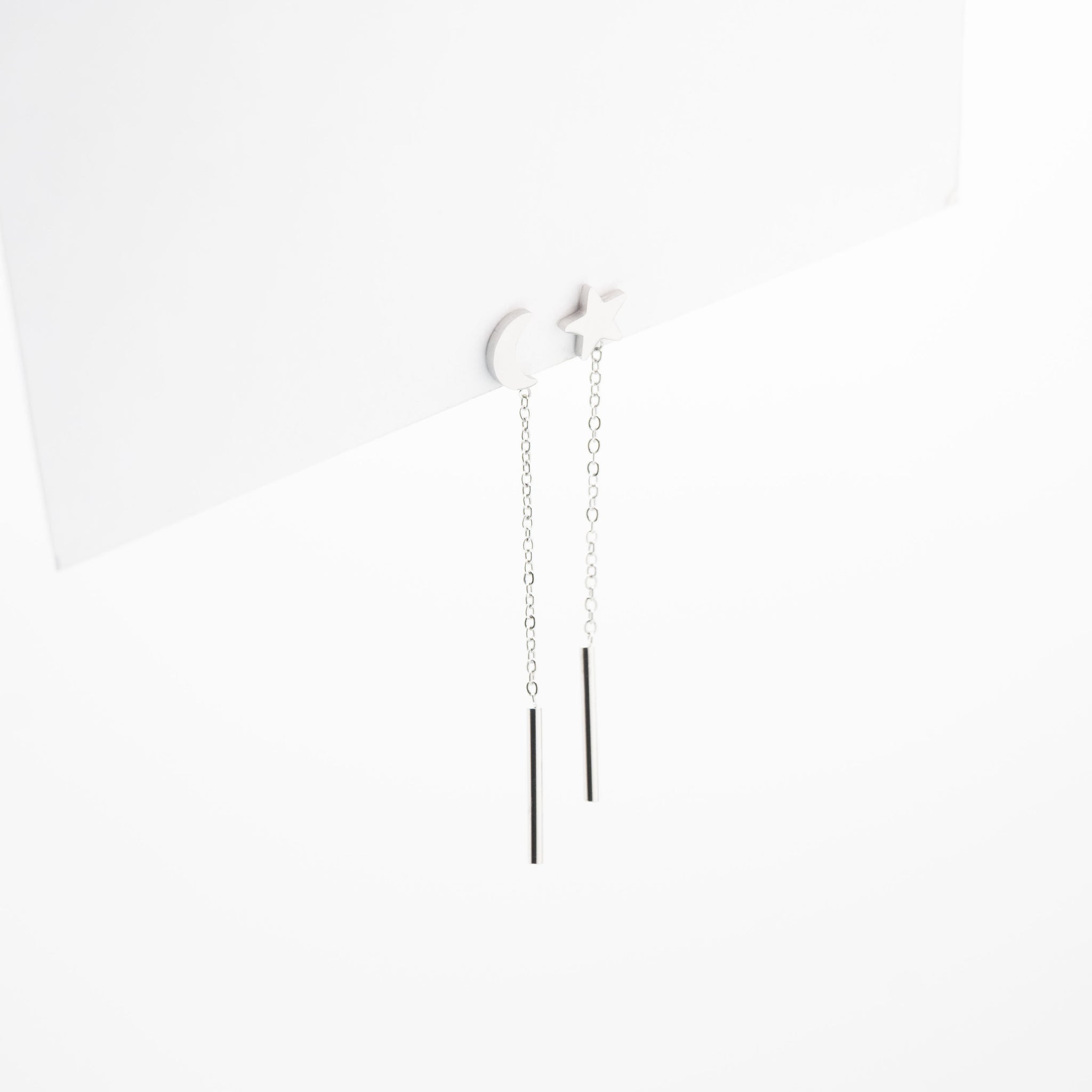 Aretes De Luna Y Estrella Colgantes