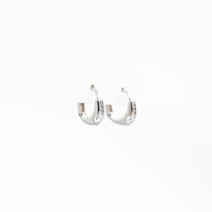 Aretes Plateados Con Franja Strass