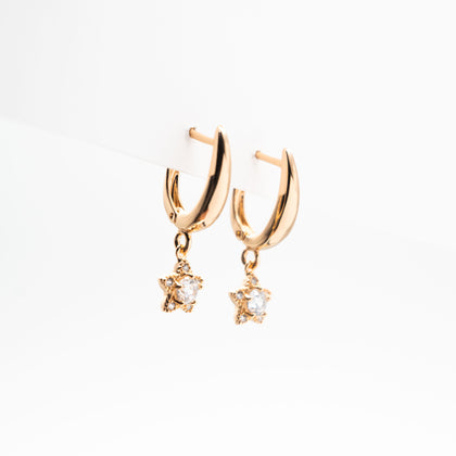 Aretes Dorados Con Estrella Strass