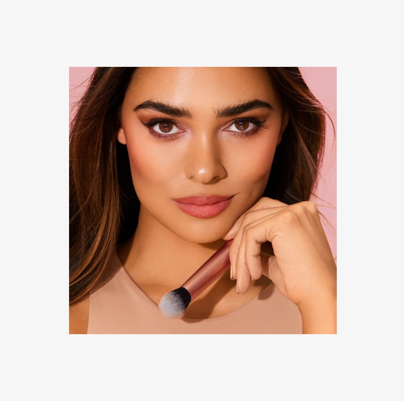 Brocha Expert Face para Base Líquida y en Crema