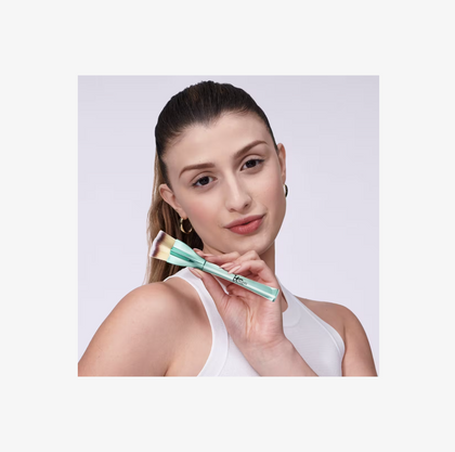 Limited Edition Star Foundation Brush