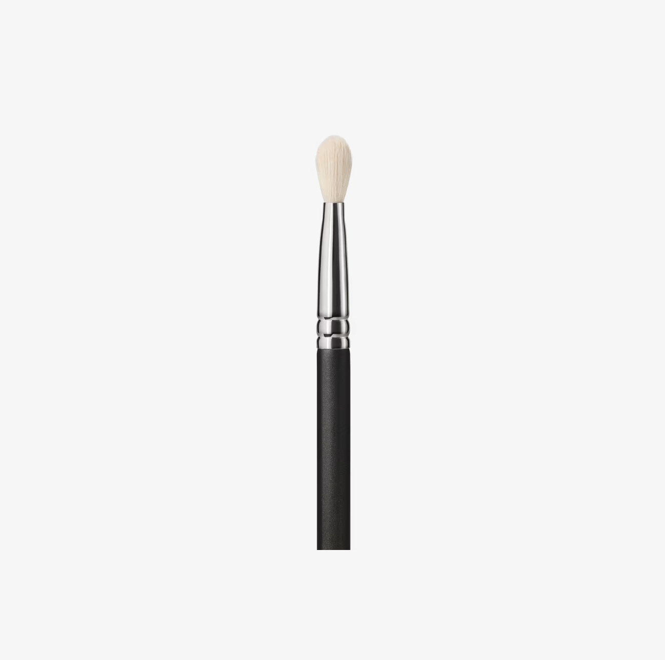 Brocha 217 Synthetic Eyeshadow Blending – MAC