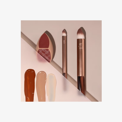 Makeupsaver Blending Sponge + Makeup Brush Trio de Real Techniques