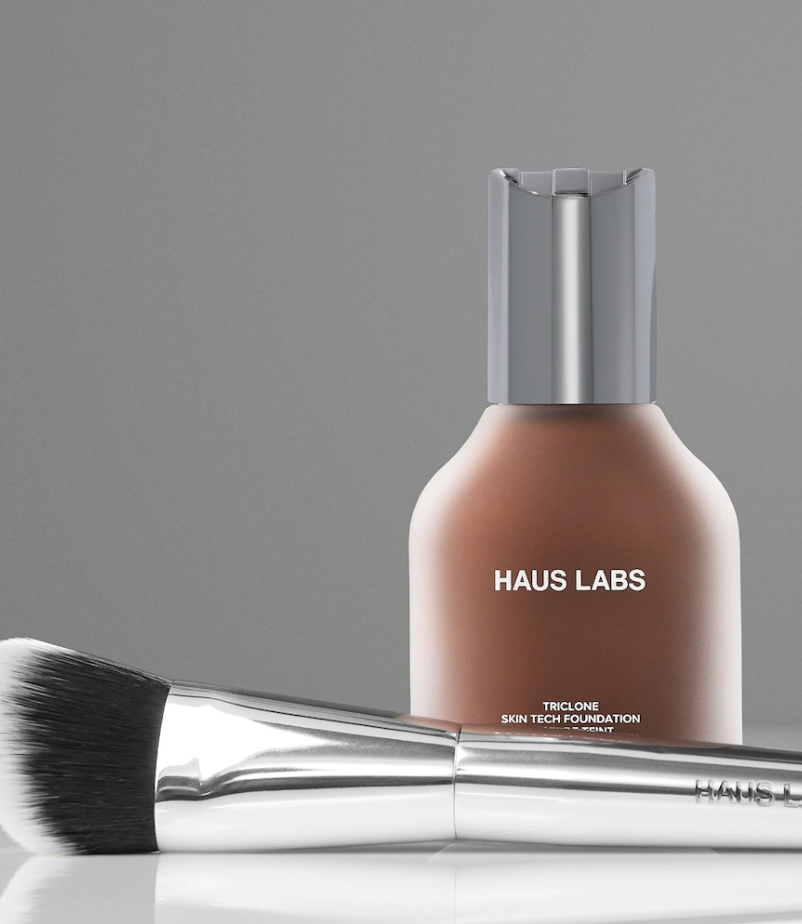 HAUS LABS BY LADY GAGA Brocha para base libre de crueldad
