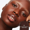 Saie Slip Tint — Corrector Radiante de Cobertura Media con Niacinamida