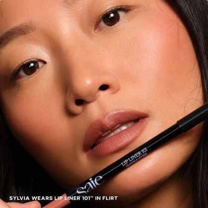 Saie Lip Liner 101: Lápiz delineador cremoso y nutritivo