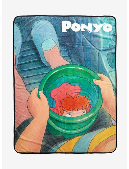 Estudio Ghibli Cobija Ponyo
