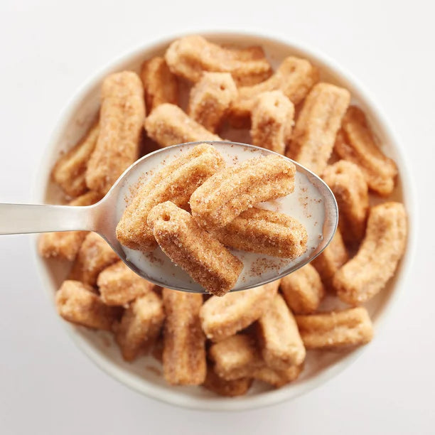 Churros Cinnamon Toast Crunch Breakfast Cereal, 19.3 OZ Caja de Cereal Tamaño Familiar