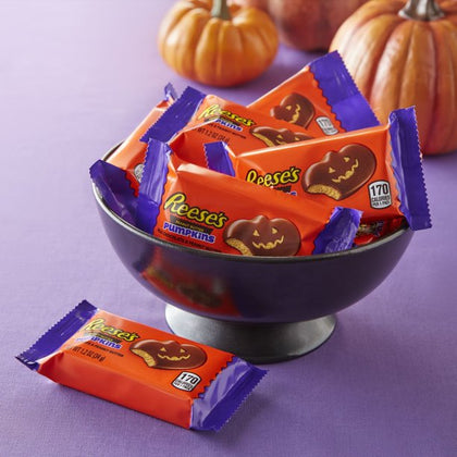 REESE'S, Milk Chocolate Peanut Butter Pumpkins Candy, Halloween - Paquete de 6 Barras de 1.2oz