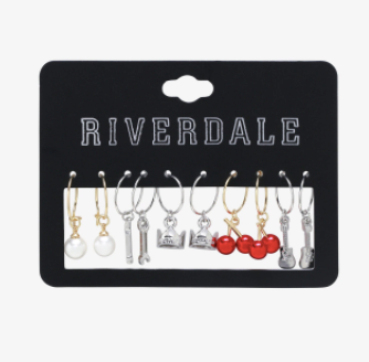 Riverdale Aretes