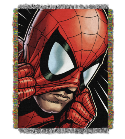 Spider Man Cobija Peter Parker
