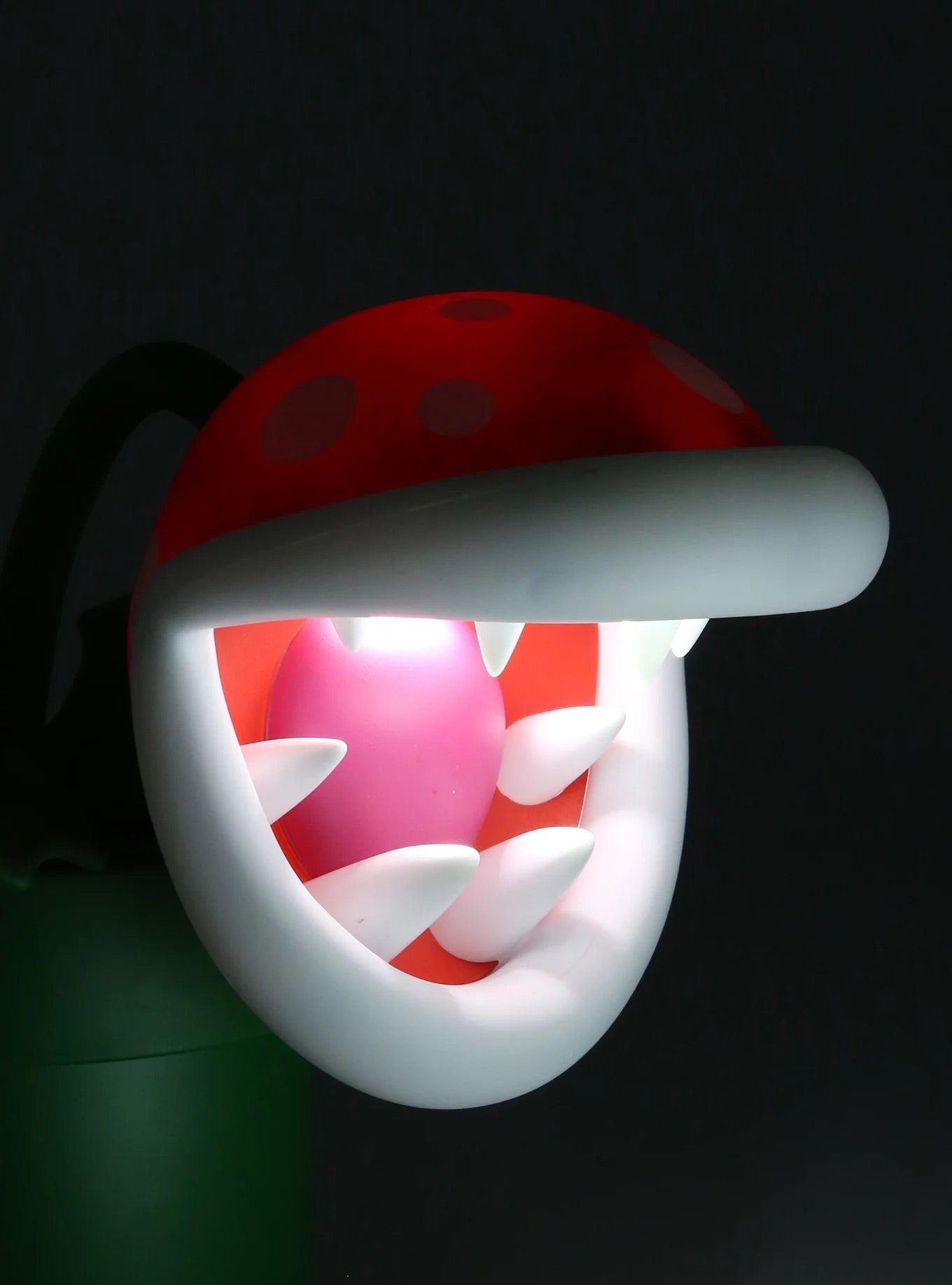 Nintendo Súper Mario Bross Piraña Lámpara Escritorio