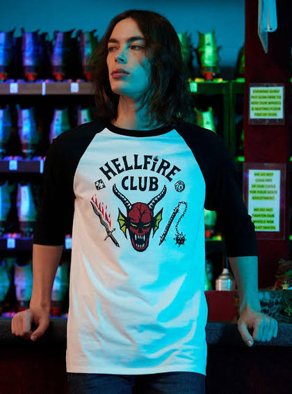 Stranger Things Hellfire Club Camisa PRE ORDEN